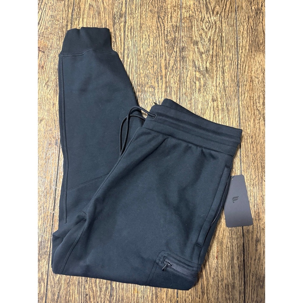 NWT Fabletics The Go-To Cargo Jogger Size L Black